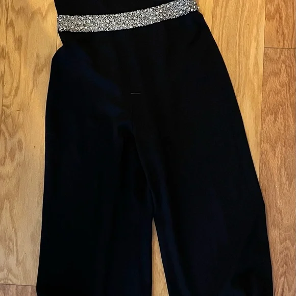 Dressy Alice and Olivia halter women’s Jumpsuit - Picture 3 of 6